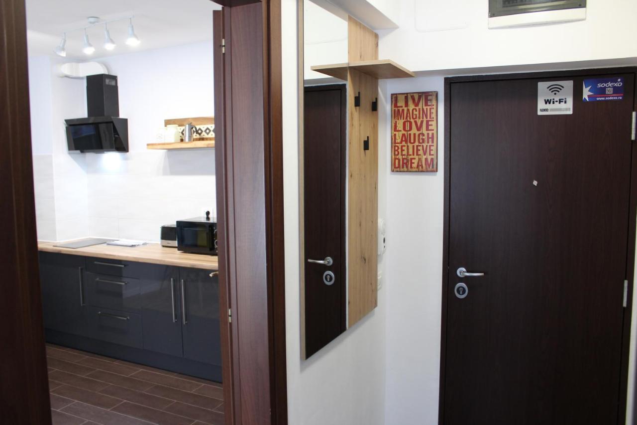 Randevu Apartment Oradea Exterior foto